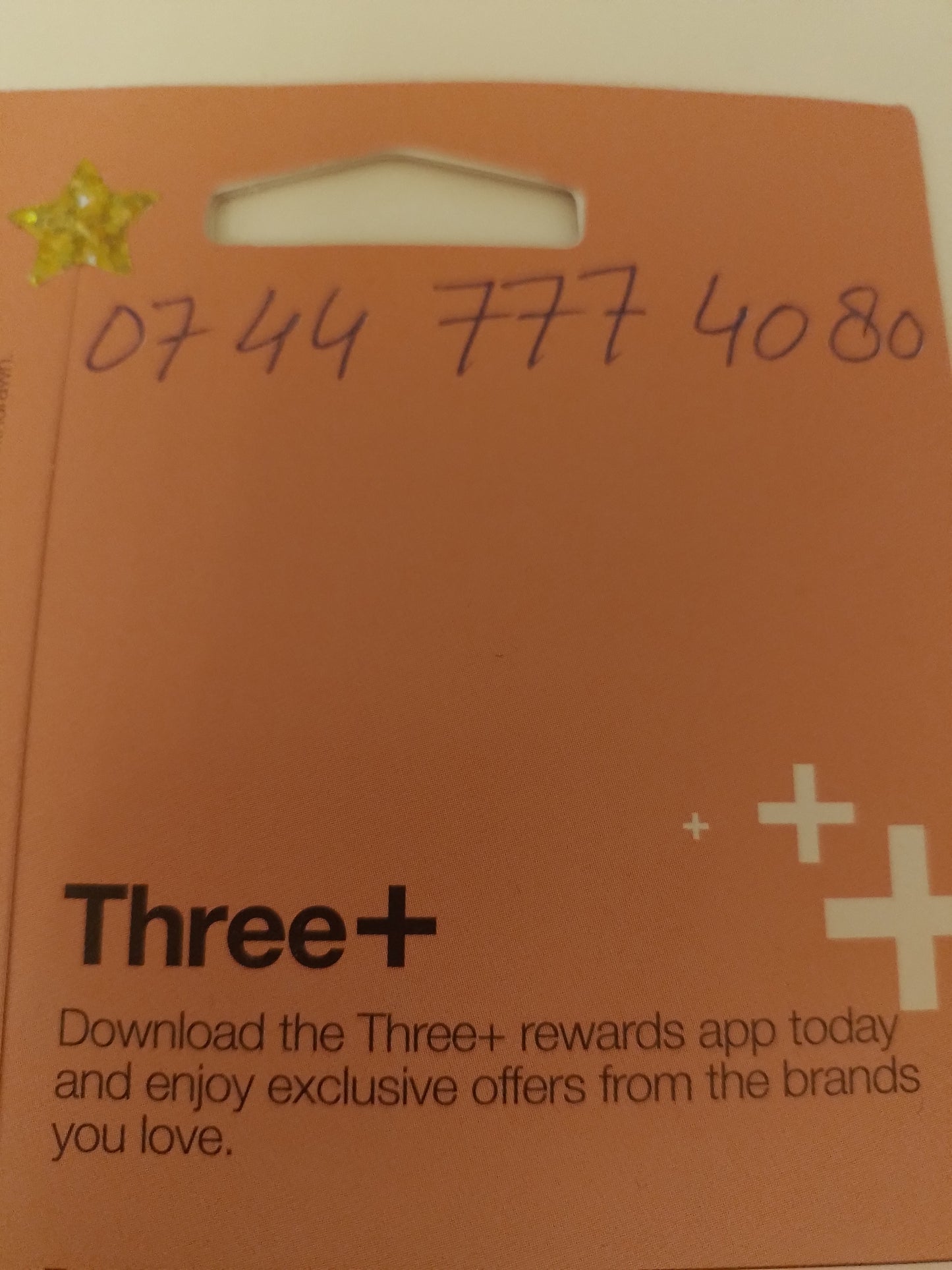 Three UK Sim Card Pack In Gold Vip Easy 447774 Number 0744 7774 080